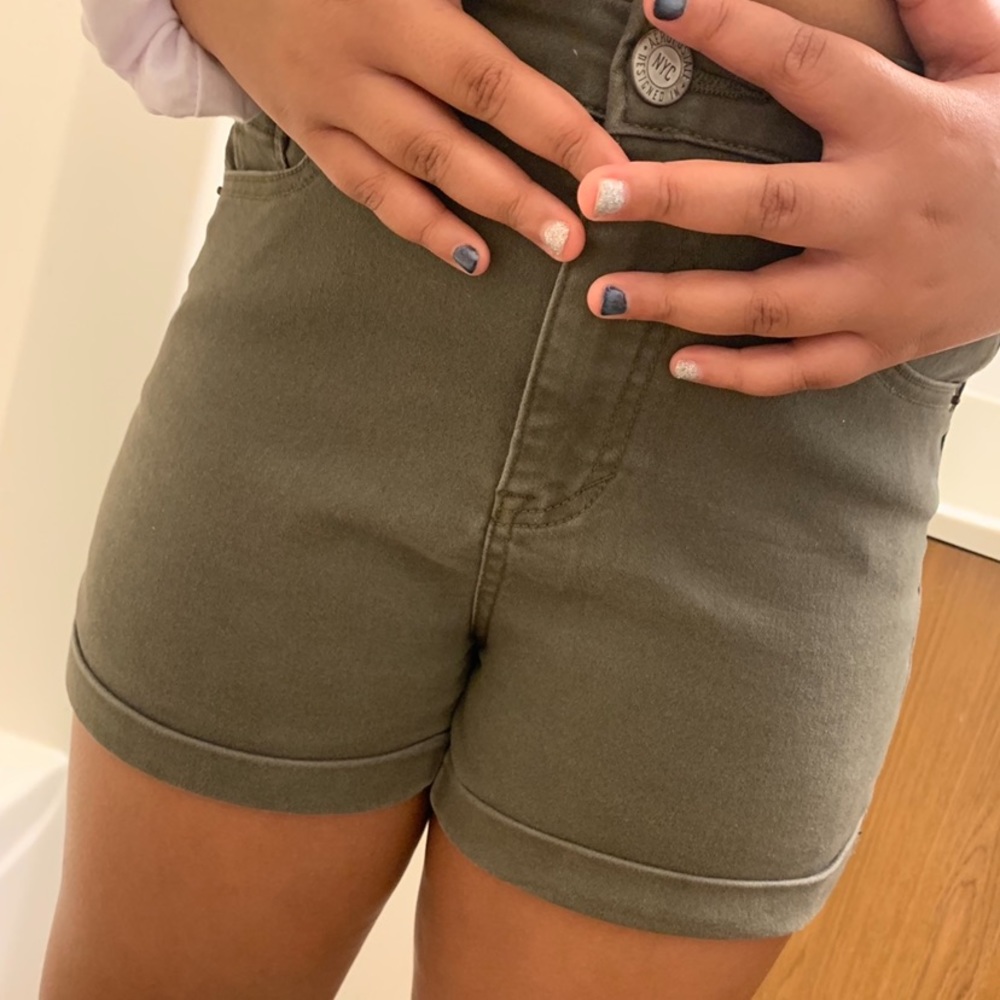 army green aeropostale shorts